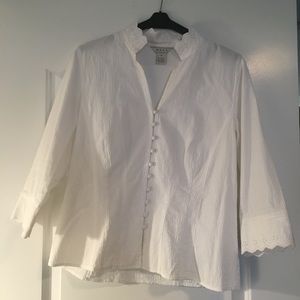 Nexx feminine button down